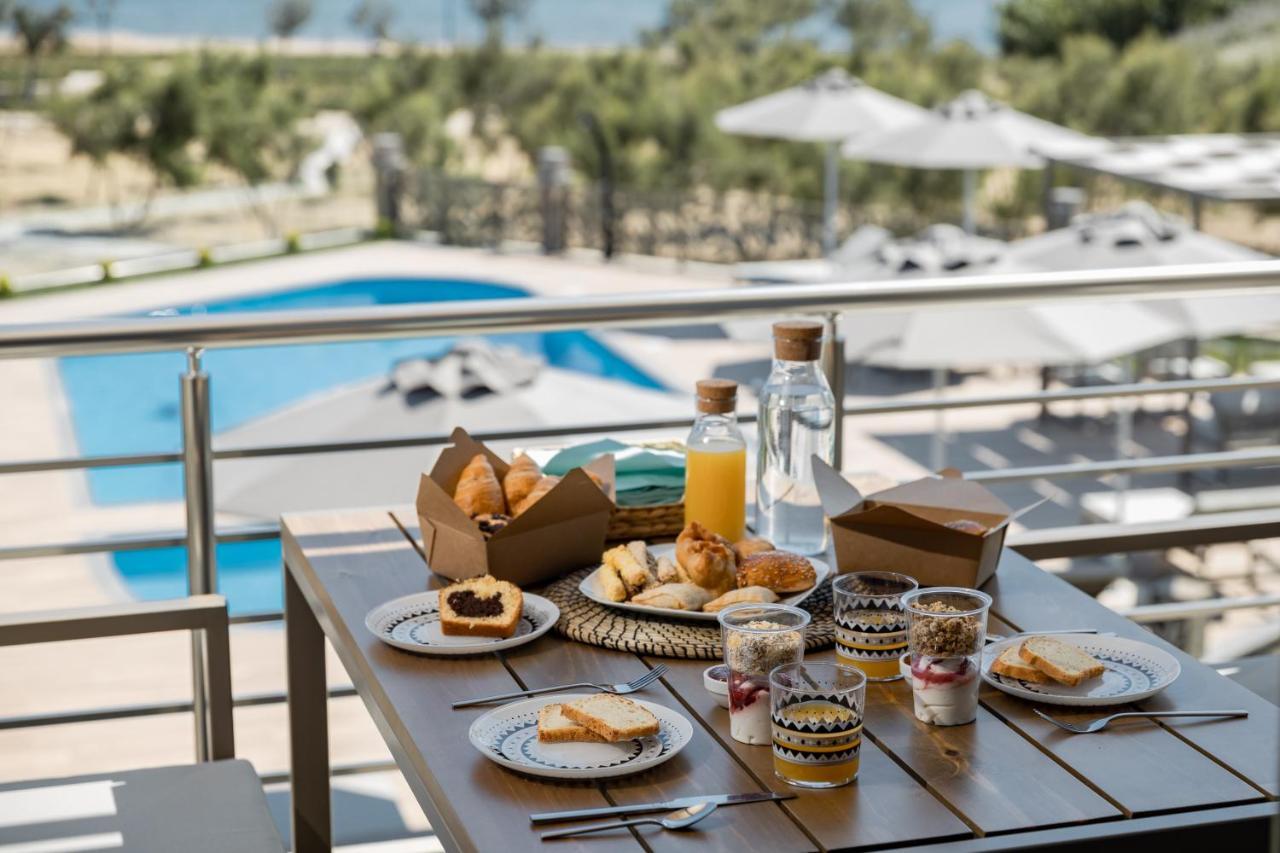 Aparthotel Costa D' Ifesto Agios Ioannis Kaspaka Exteriér fotografie
